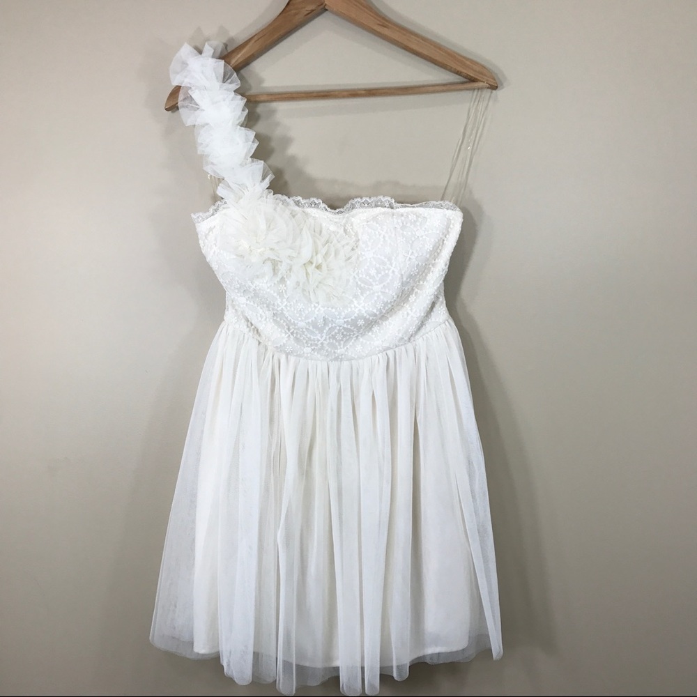 One shoulder off-white dress, size M